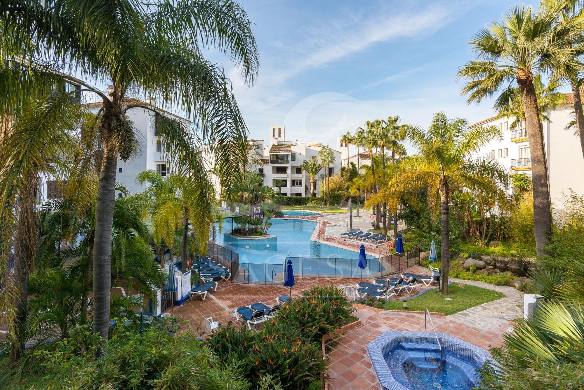 Jardines de las Golondrinas Marbella Exterior foto